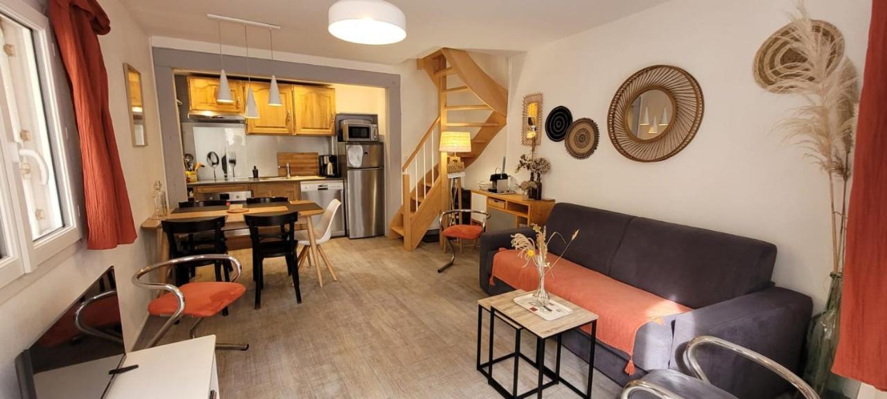 A 30 M Du Coeur De La Rue Des Bains Villa Trouville-sur-Mer Exterior photo